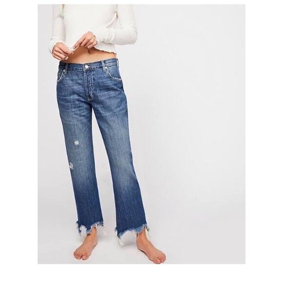Free People Jeans Women's 26 Blue Maggie Mid Rise Straight Leg Raw Hem Buttons - Picture 3 of 11
